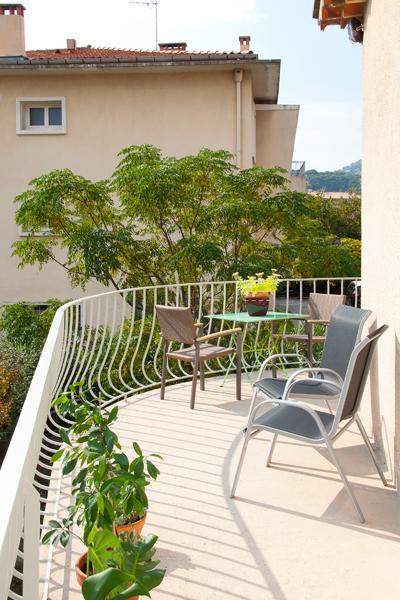 Appartement D Artiste Hyères Exterior foto